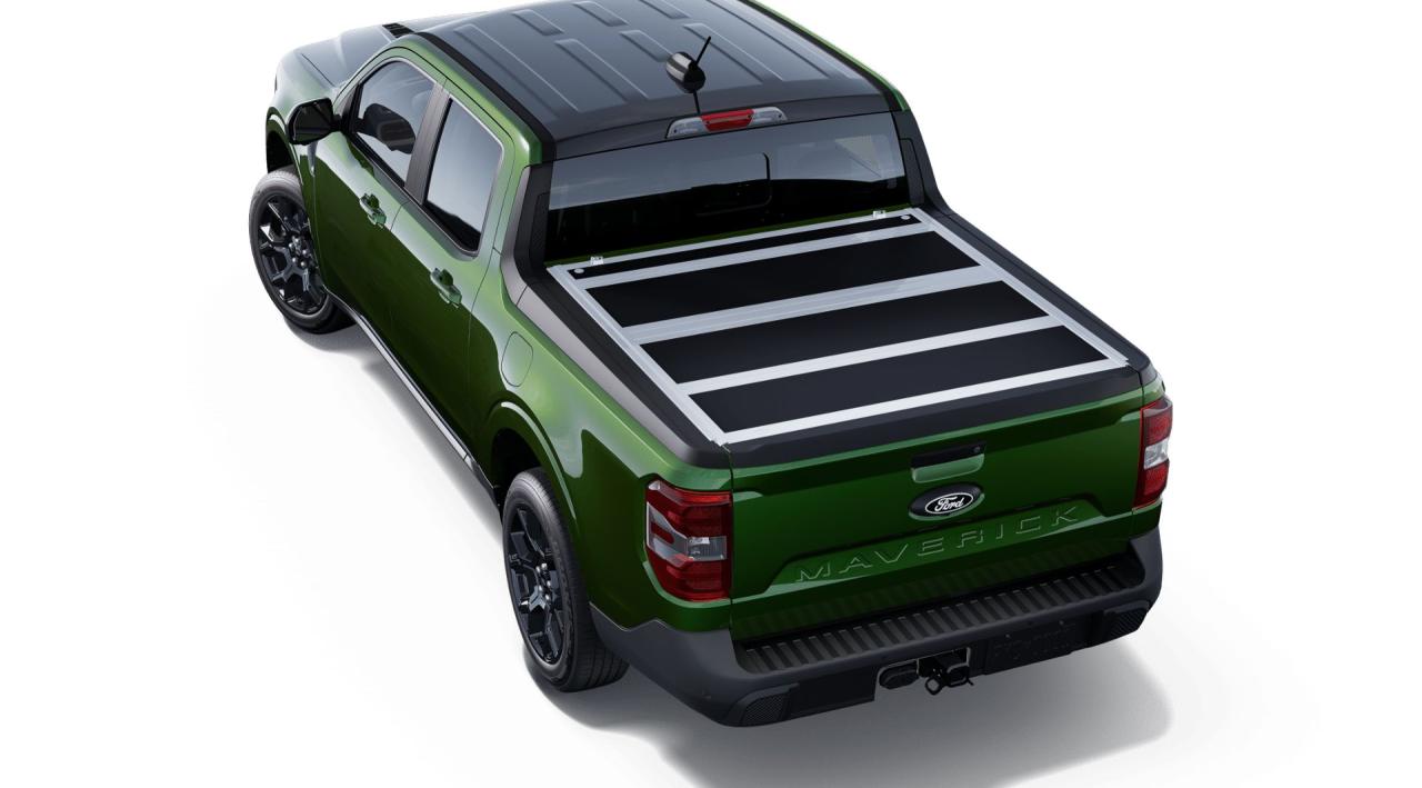 2025 Ford MAVERICK Lariat Photo1