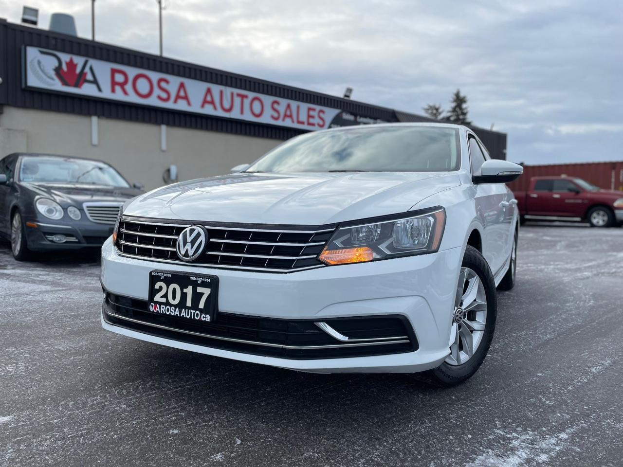 Used 2017 Volkswagen Passat Trendline + AUTO, NO ACCIDENT for sale in Oakville, ON