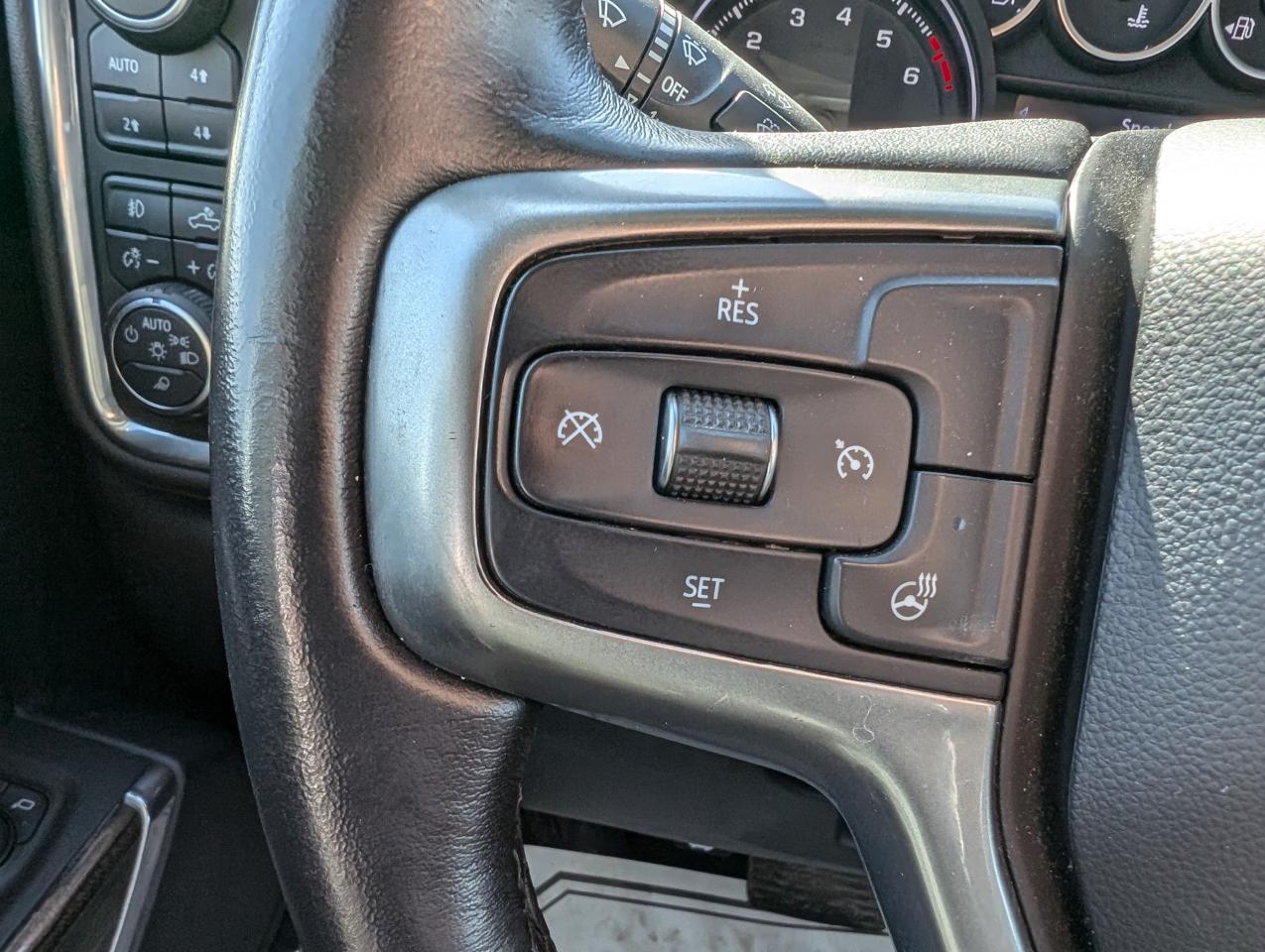 2021 Chevrolet Silverado 1500 LT Trailboss | Apple Carplay | Leather seats | - Photo #11