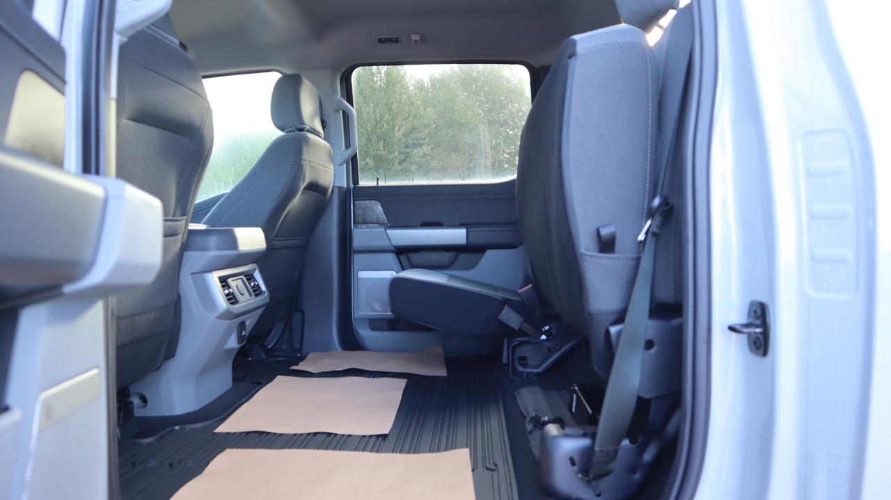 2025 Ford F-350 Super Duty SRW XLT Photo5