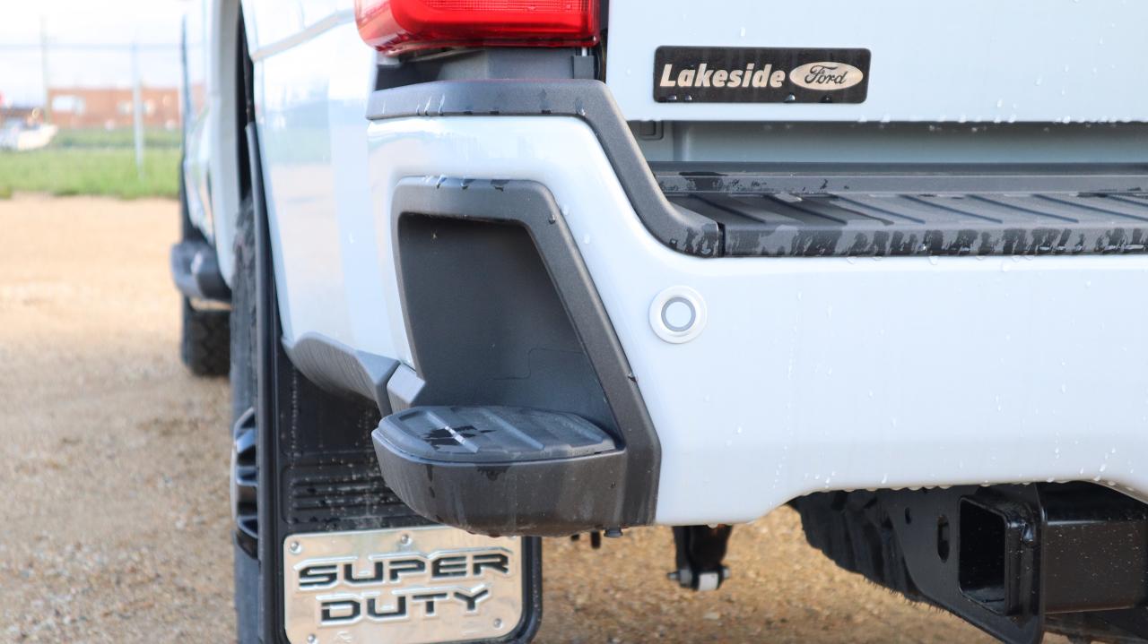 2025 Ford F-350 Super Duty SRW XLT Photo5