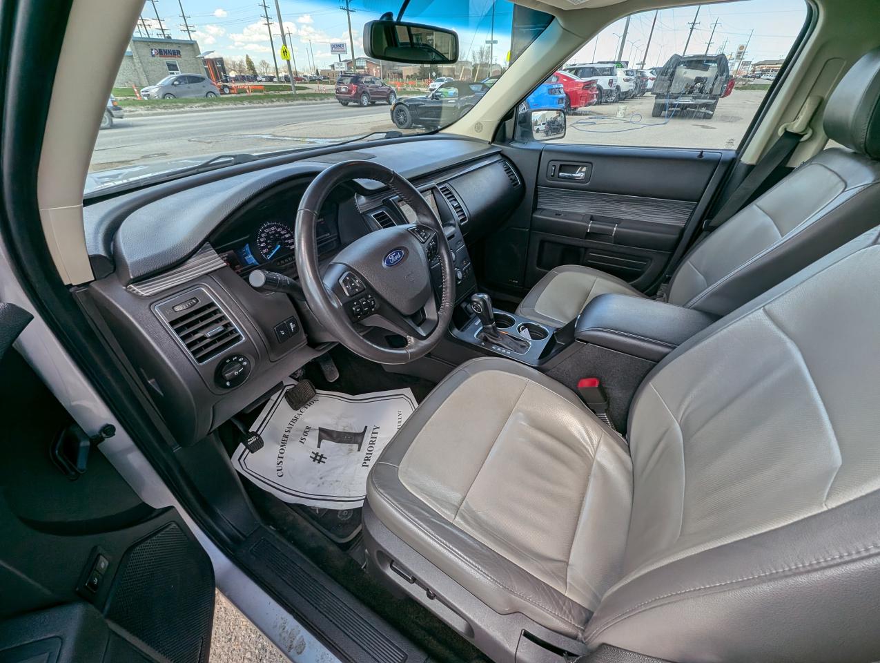 2017 Ford Flex SEL | Manitoba Owned | Leather | Command Start - Photo #10