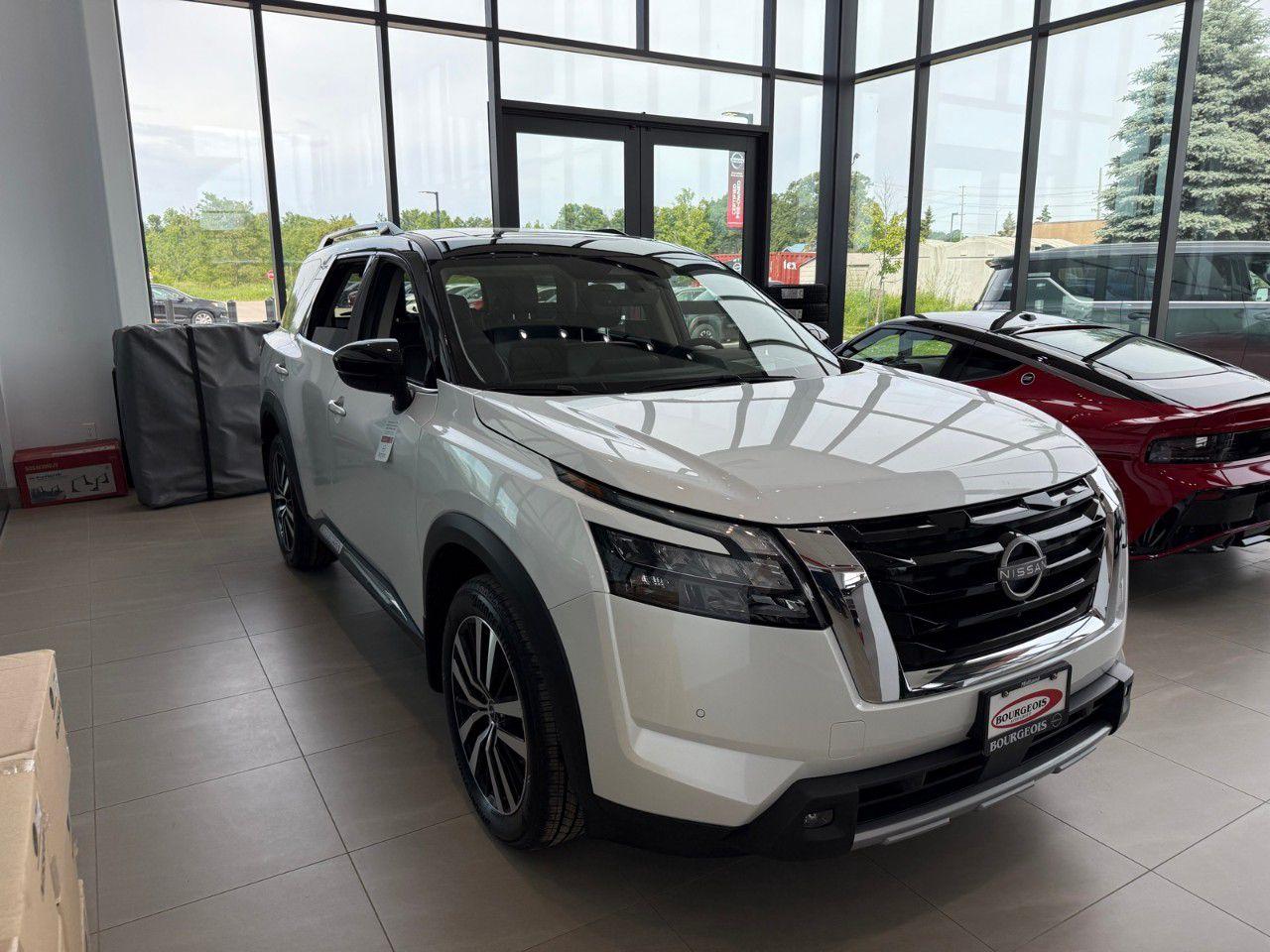 New 2025 Nissan Pathfinder Platinum 4WD for sale in Midland, ON