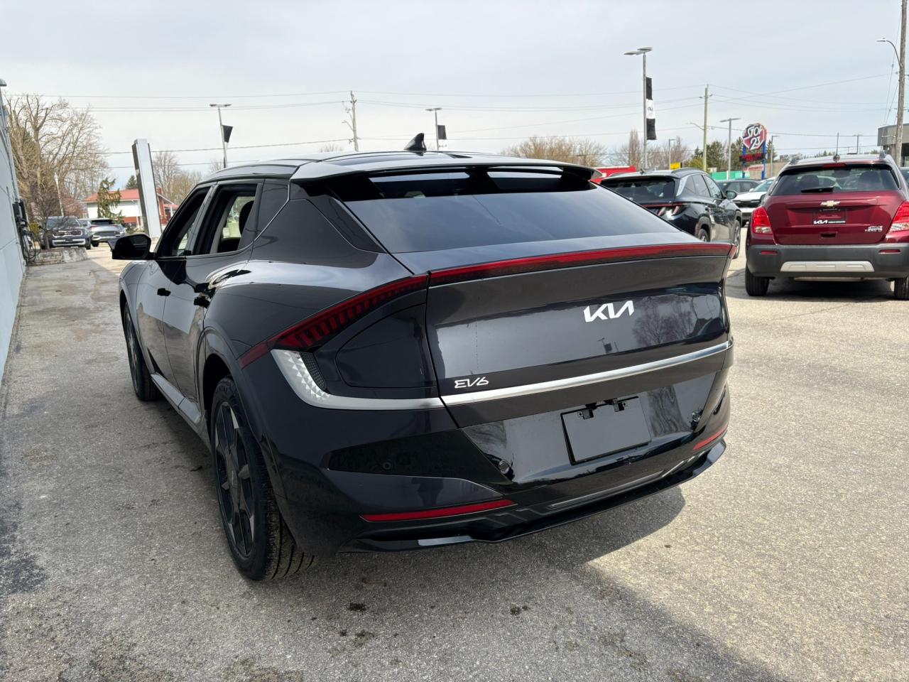 2025 Kia EV6 Land w/Premium Package Photo