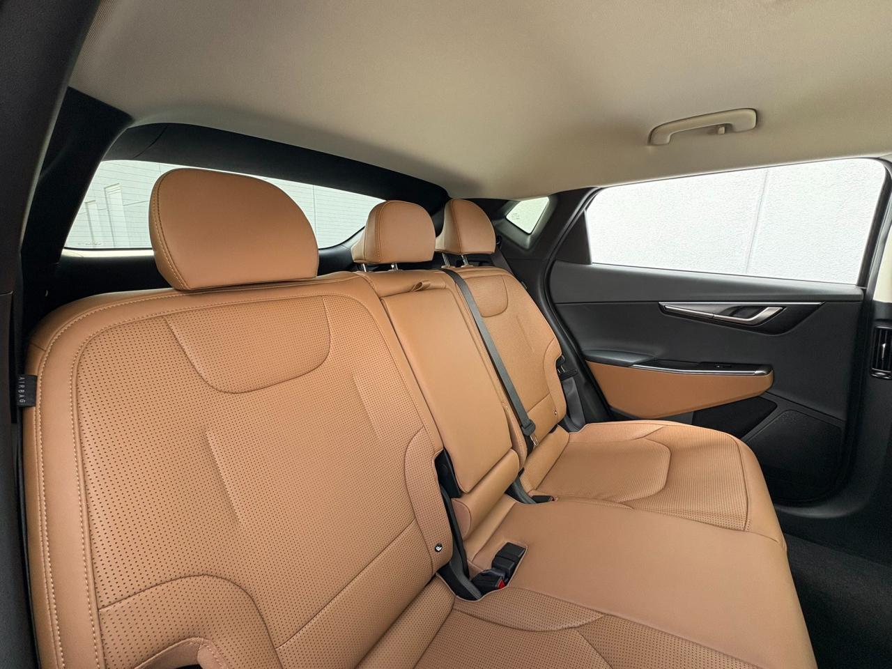 2025 Kia EV6 Land w/Premium Package Photo