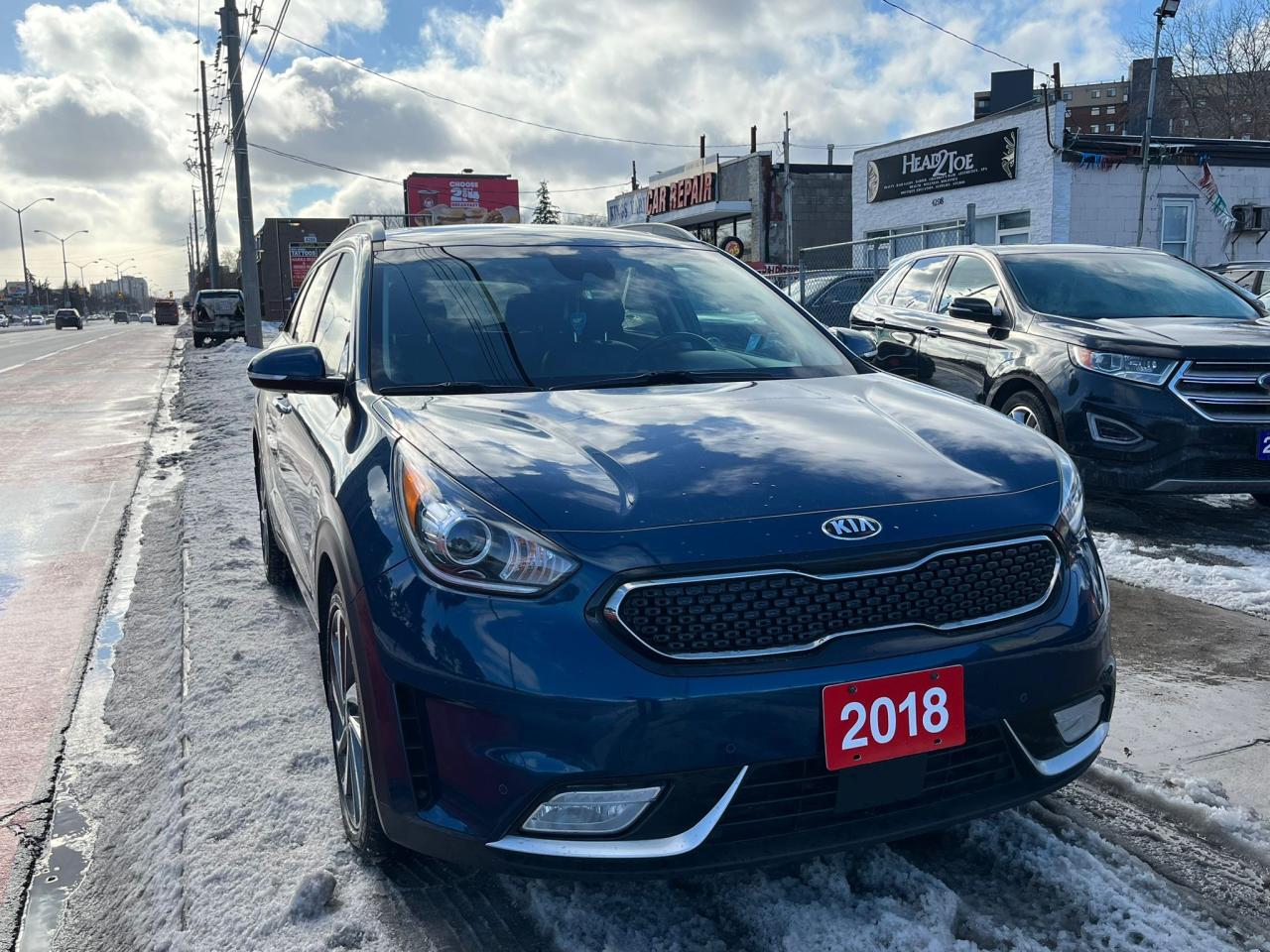 Used 2018 Kia NIRO SX Touring-Hybrid-Leather-Sunroof-Backup Cam-Navi for sale in Scarborough, ON