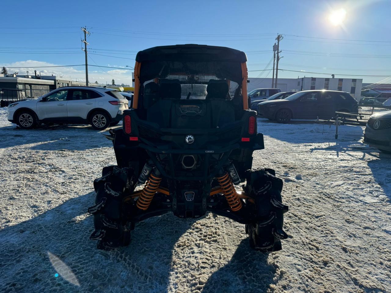 2020 Can-Am MAVERICK 1000 XMR $117 B/W - Photo #8