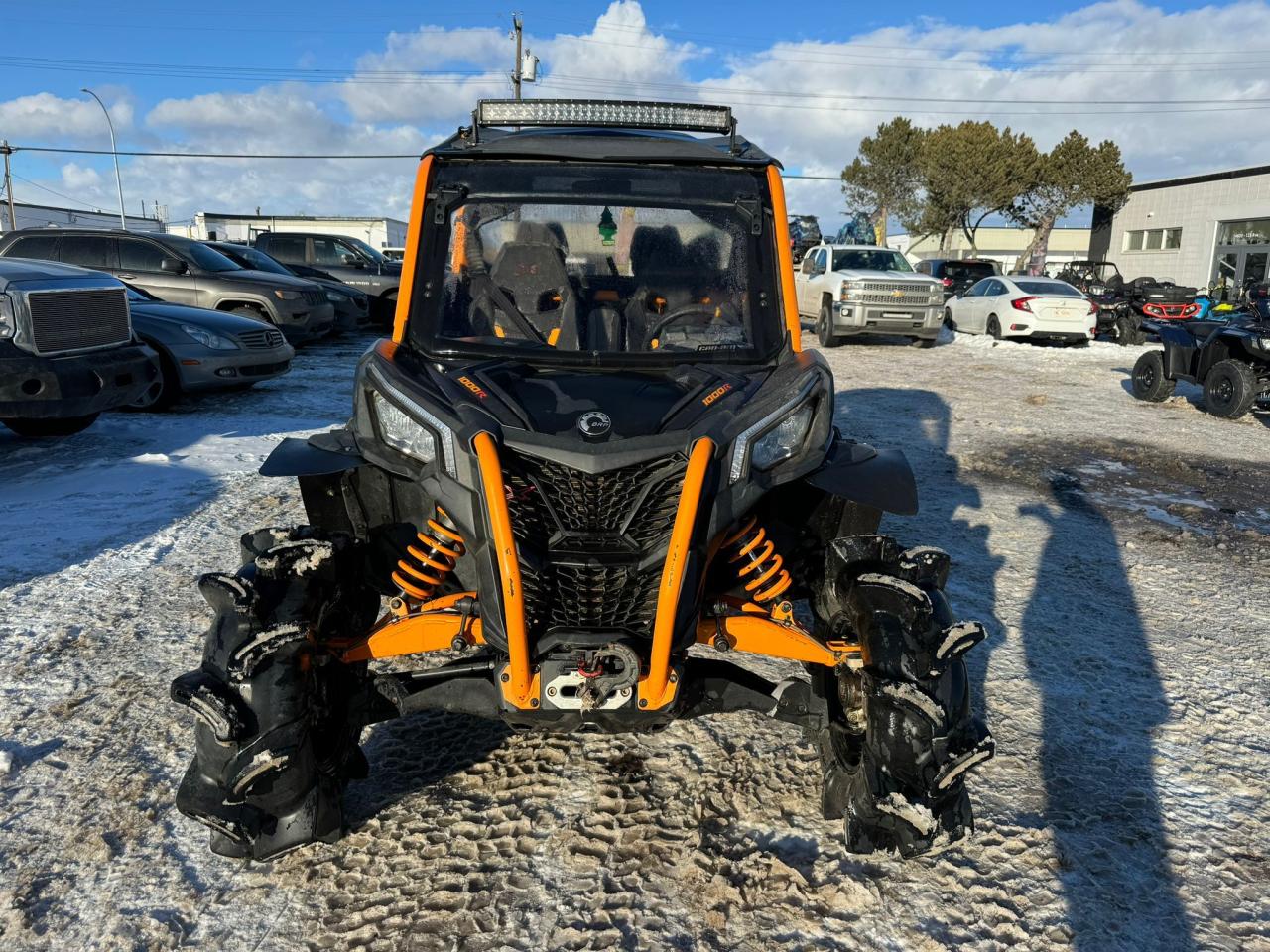 2020 Can-Am MAVERICK 1000 XMR $117 B/W - Photo #5