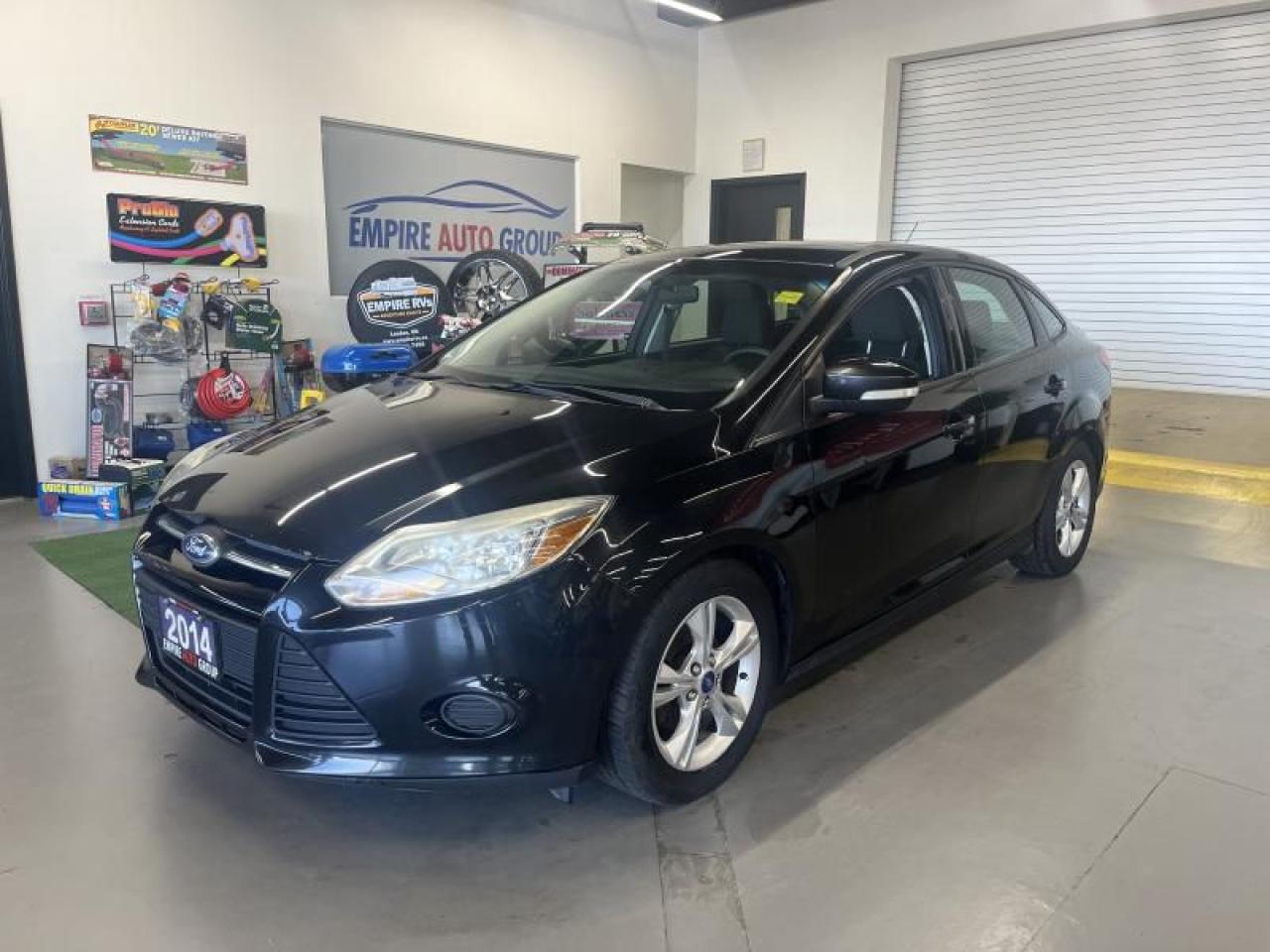 Used 2014 Ford Focus SE for sale in London, ON