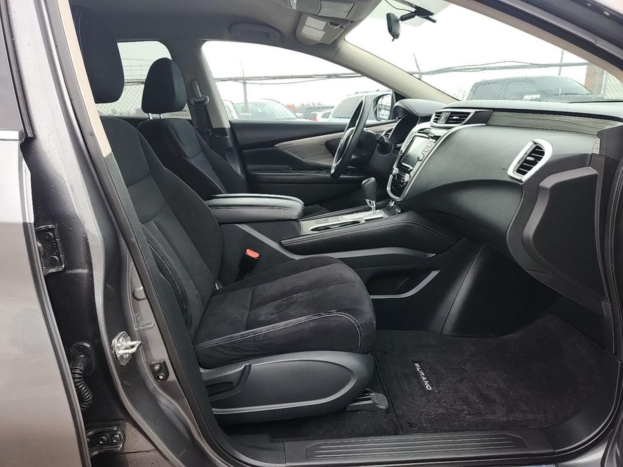 2018 Nissan Murano  - Photo #4