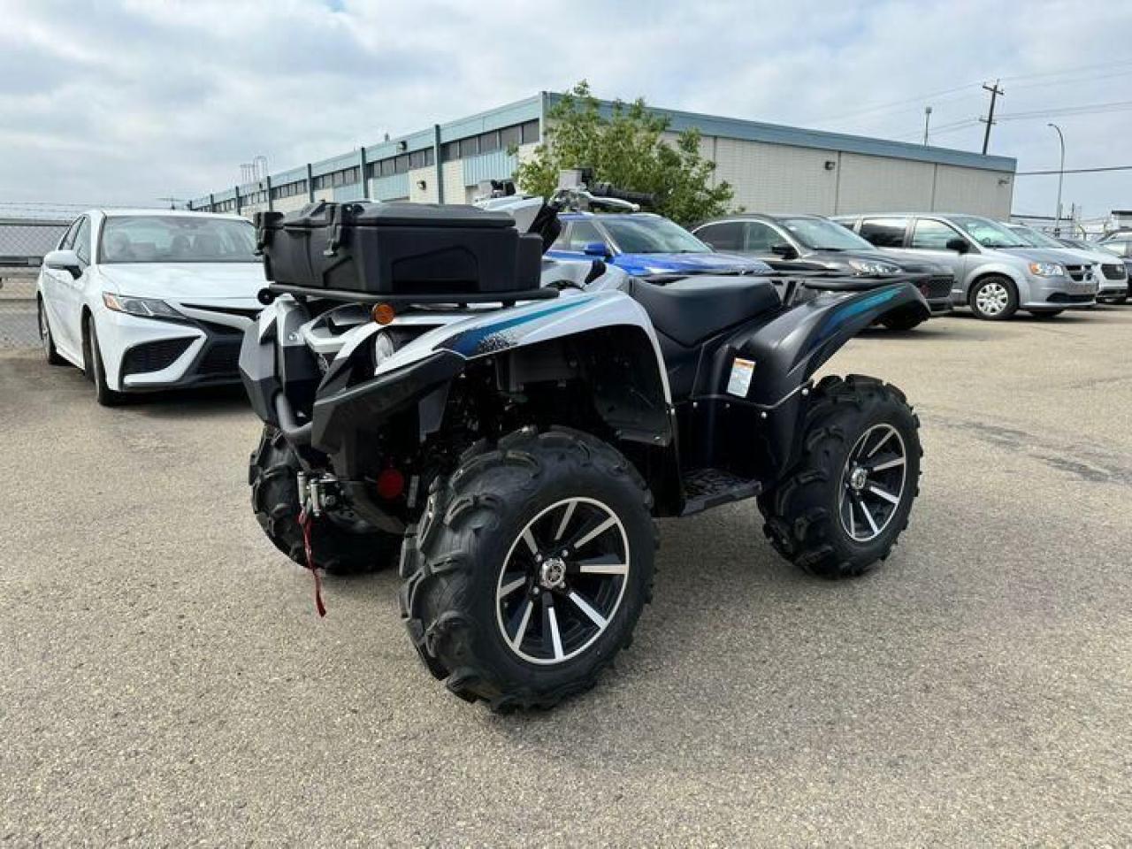 <p>The 2024 Yamaha Grizzly 700 SE EPS is the ultimate ATV for those who demand power, reliability, and advanced features in their off-road adventures. Powered by a robust 700cc engine, this machine delivers impressive torque and smooth acceleration, making it perfect for tackling the toughest terrains, from rocky trails to muddy paths. The Special Edition (SE) model comes with premium features, including Electronic Power Steering (EPS) for enhanced maneuverability and precise control, as well as stylish aluminum wheels and exclusive color options that set it apart from the standard models. The Grizzly 700 SE also boasts an advanced suspension system, providing a comfortable and controlled ride no matter where your adventures take you.</p><p>We offer flexible financing options to make owning the 2024 Yamaha Grizzly 700 SE EPS straightforward and accessible. Additionally, take advantage of our free delivery Canada-wide, ensuring a seamless and hassle-free purchasing experience. Whether youre exploring rugged backcountry trails, handling heavy-duty tasks, or simply enjoying a day in the wild, this ATV is built to deliver exceptional performance, durability, and style. Don’t miss the opportunity to own a top-of-the-line vehicle that combines power, advanced technology, and rugged reliability with the 2024 Yamaha Grizzly 700 SE EPS.</p>