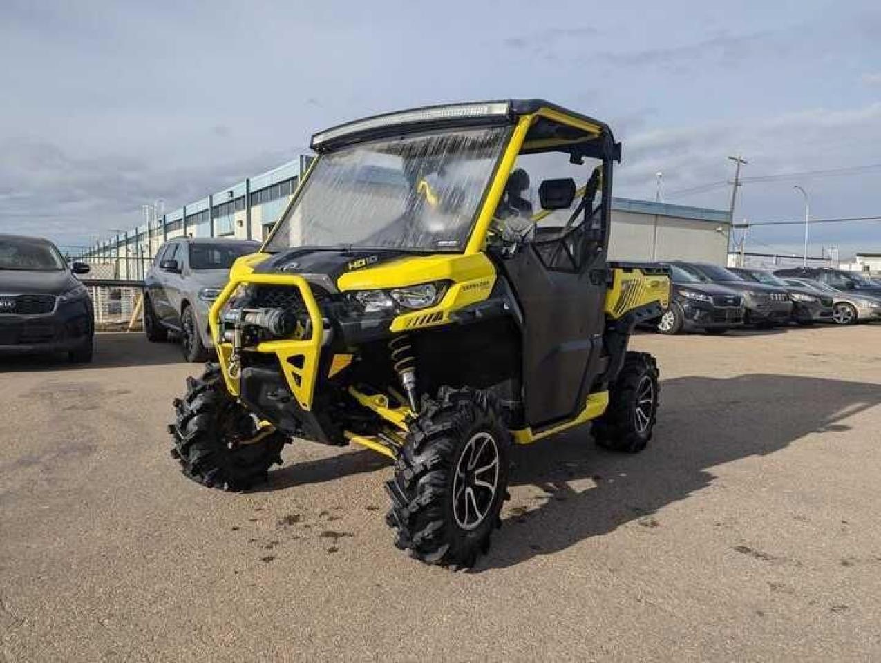 Used 2018 Can-Am Defender HD10 XMR $110 B/W for sale in Edmonton, AB