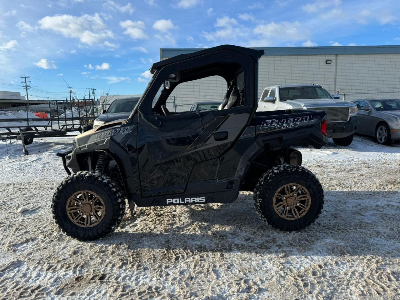 2019 Polaris GENERAL 1000 EPS $132 B/W - Photo #3