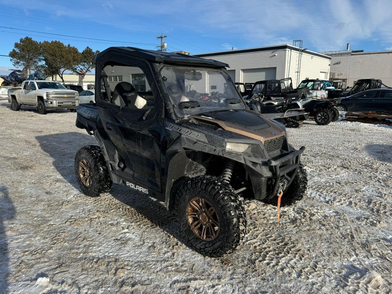 2019 Polaris GENERAL 1000 EPS $132 B/W - Photo #2