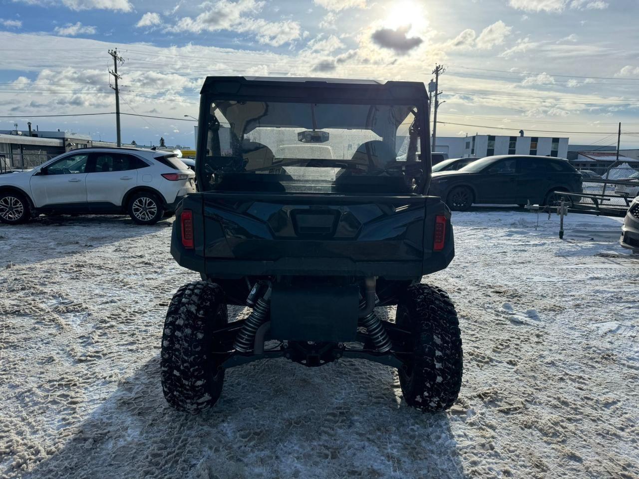 2019 Polaris GENERAL 1000 EPS $132 B/W - Photo #5