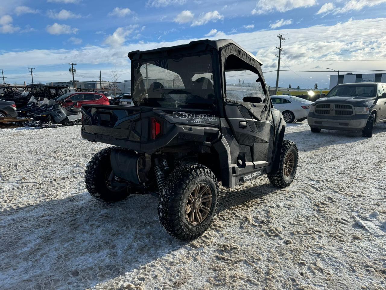 2019 Polaris GENERAL 1000 EPS $132 B/W - Photo #7