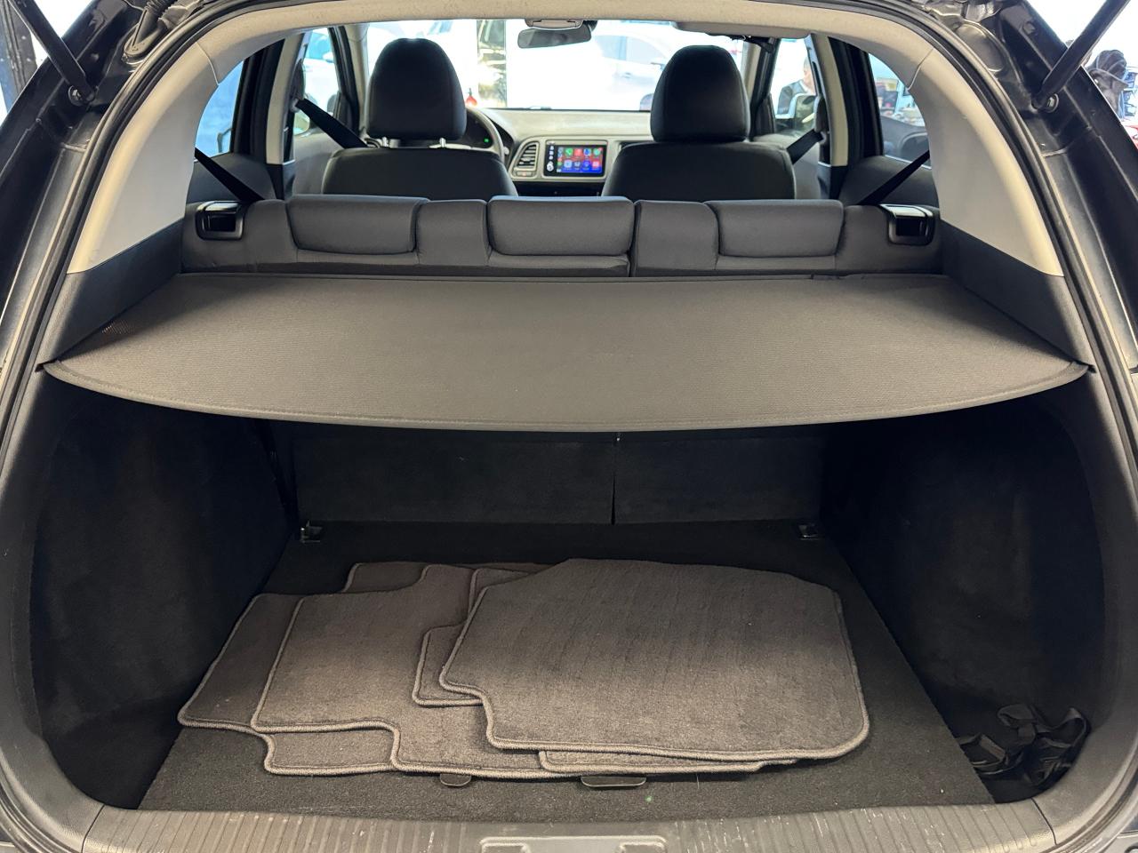 2021 Honda HR-V LX+Honda Sense+Lane Keep+ApplePlay+CLEAN CARFAX - Photo #28
