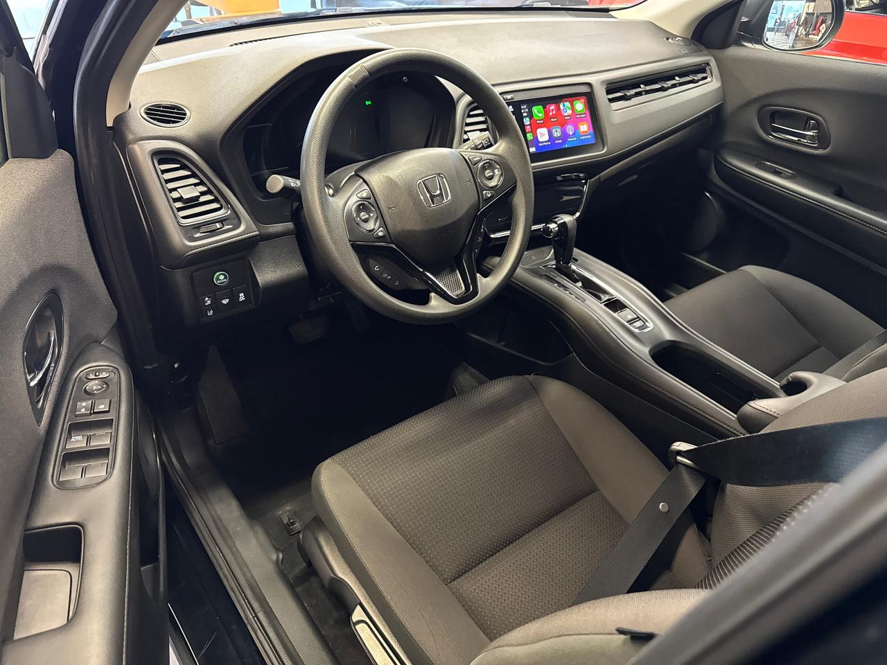 2021 Honda HR-V LX+Honda Sense+Lane Keep+ApplePlay+CLEAN CARFAX Photo20