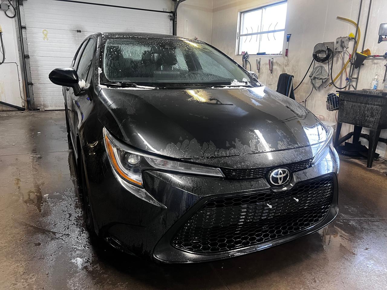 Used 2020 Toyota Corolla LE / REVERSE CAM / HTD SEATS / NO ACCIDENTS for sale in Cambridge, ON