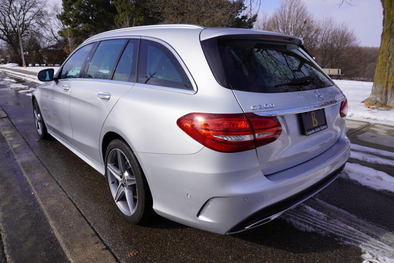 2018 Mercedes-Benz C300 1 OWNER / NO ACCIDENTS / AMG / DEALER SERVICED Photo2