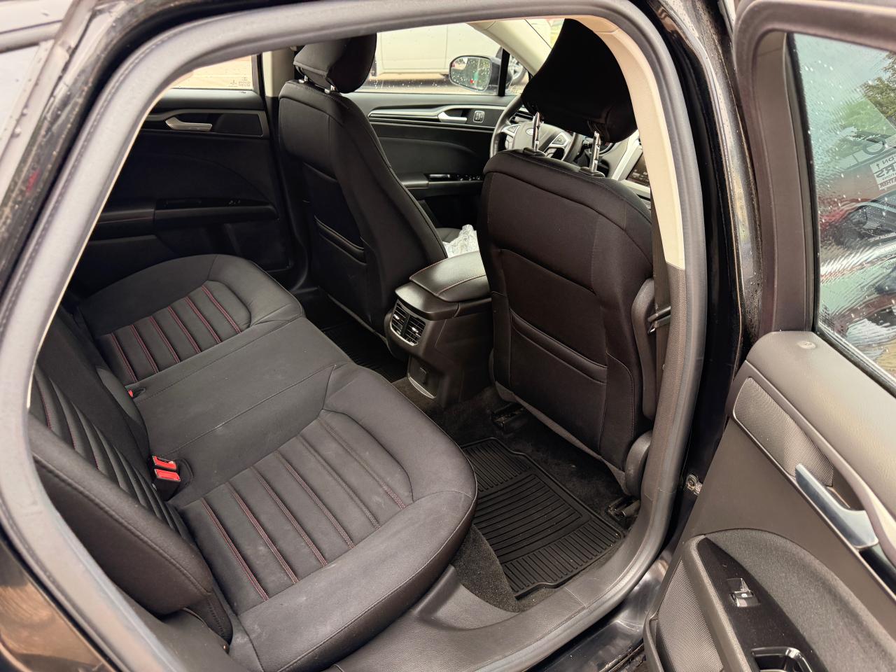 2016 Ford Fusion 4DR SDN SE AWD - Photo #22