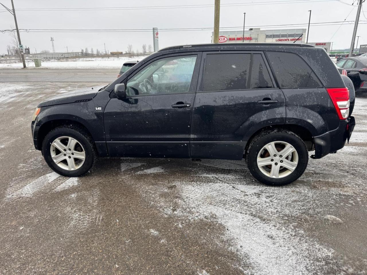 2007 Suzuki Grand Vitara JLX, 4WD, RUNS GOOD, AS IS SPECIAL - Photo #2