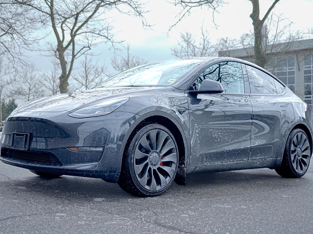 Used 2024 Tesla Model Y  for sale in Coquitlam, BC