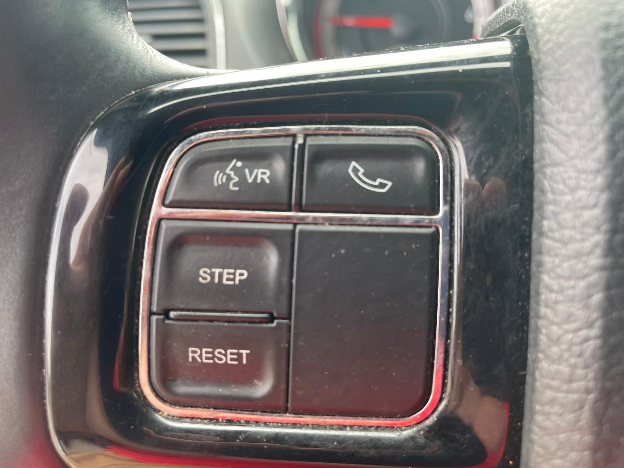 2019 Dodge Caravan GRAND CARAVAN SE Photo