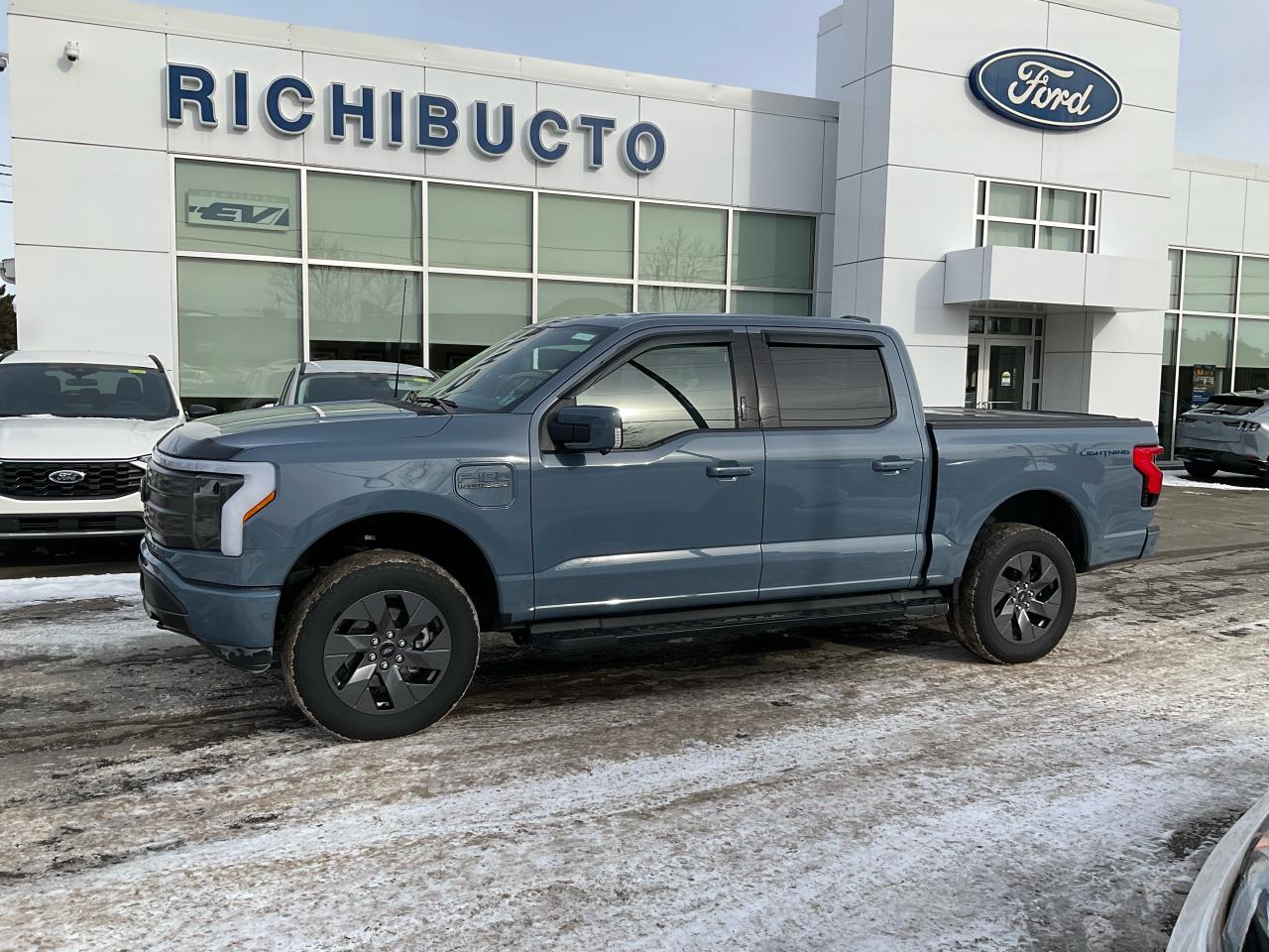 2023 Ford F-150 Lightning Lariat Photo