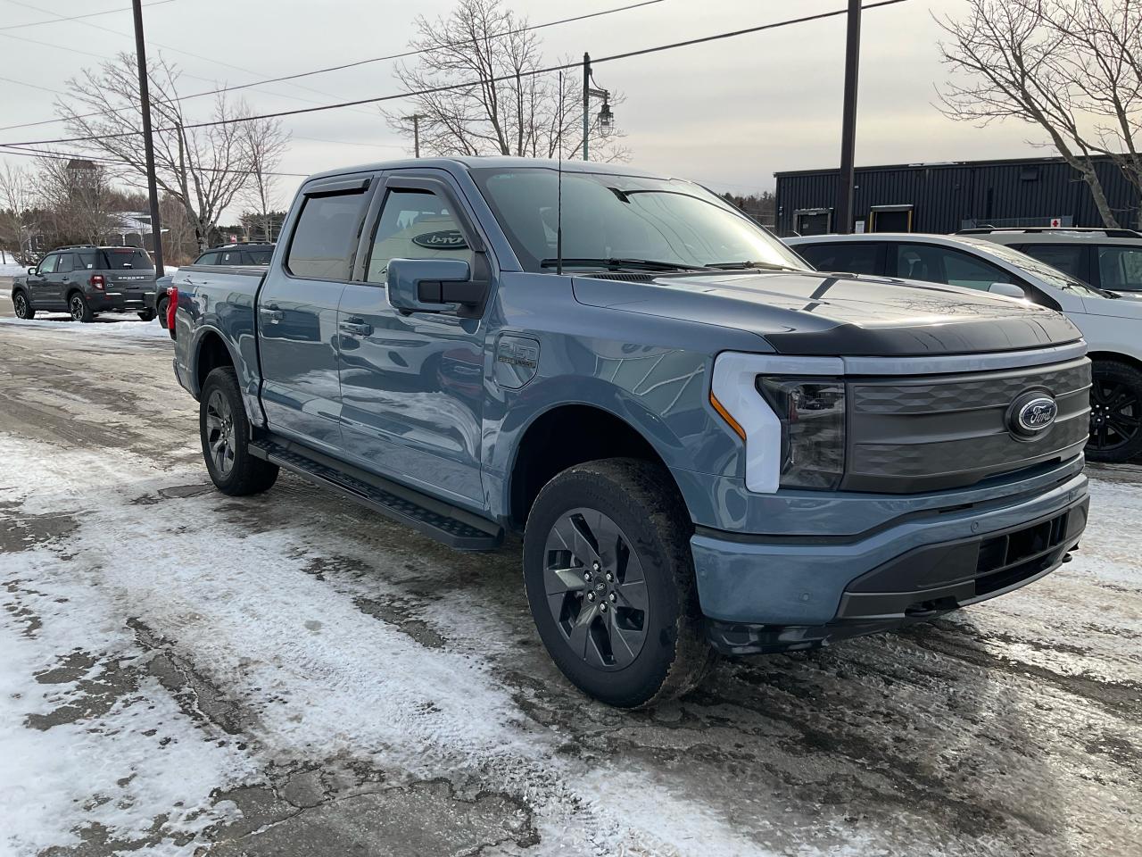 2023 Ford F-150 Lightning Lariat Photo