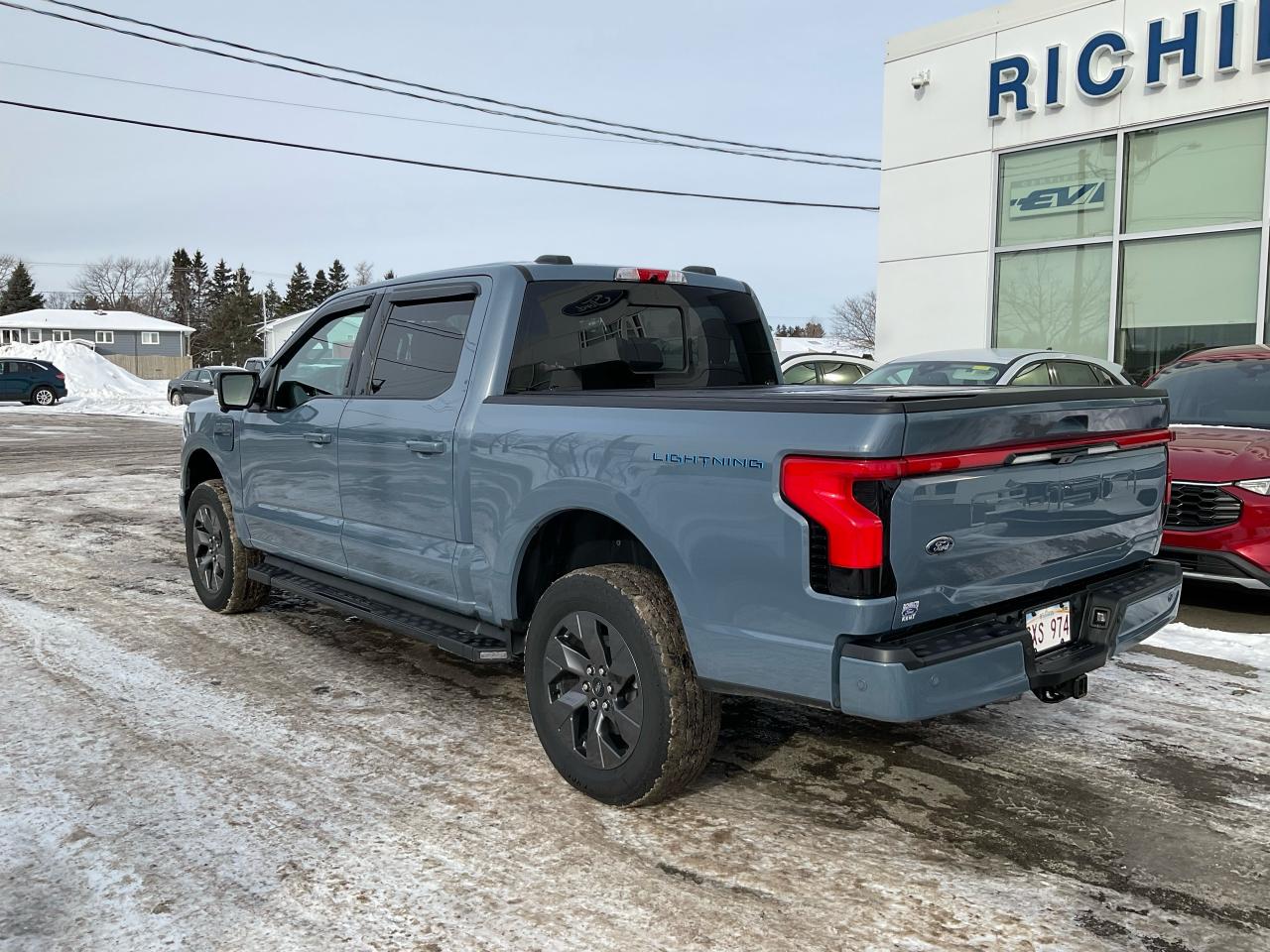 2023 Ford F-150 Lightning Lariat Photo4