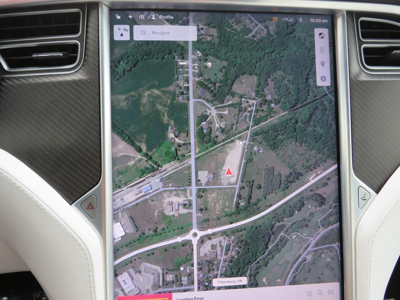 2016 Tesla Model X 90D  | AWD | Falcon Wing Rear Doors | Alloy Rims | Fog Lights | Leather | Navigation | Power Seats | Power Doors | 17 Inch Touchscreen Display | Heated Seats | Heated Steering Wheel | Reverse Camera | Bluetooth | Cruise Control Photo