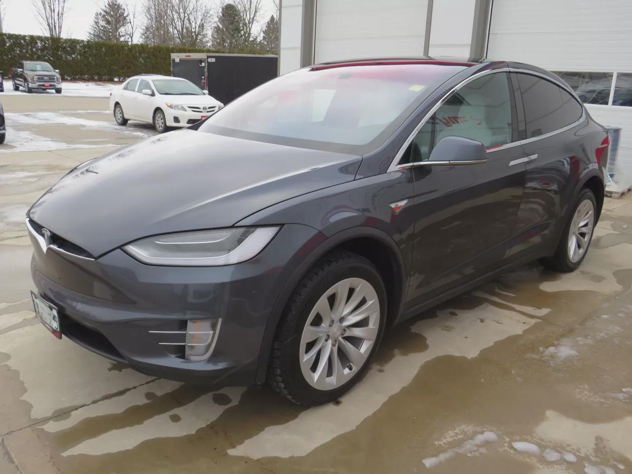 2016 Tesla Model X 90D  | AWD | Falcon Wing Rear Doors | Alloy Rims | Fog Lights | Leather | Navigation | Power Seats | Power Doors | 17 Inch Touchscreen Display | Heated Seats | Heated Steering Wheel | Reverse Camera | Bluetooth | Cruise Control Photo