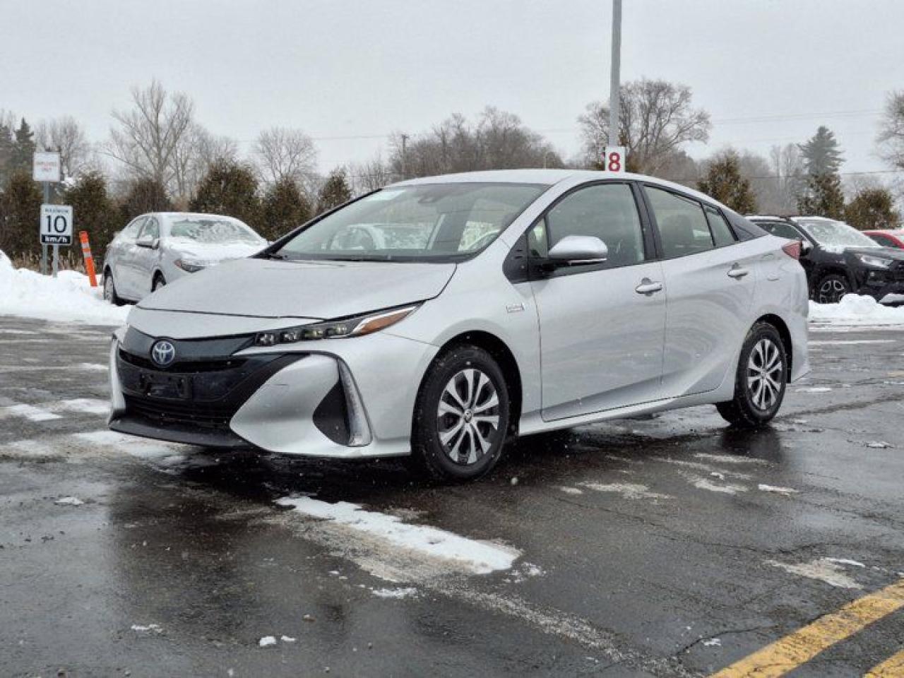 Used 2022 Toyota Prius Prime Upgrade | Leather | Nav | Apple CarPlay | Android Auto | Adaptive Cruise | Heated Seats & Steering | for sale in Guelph, ON