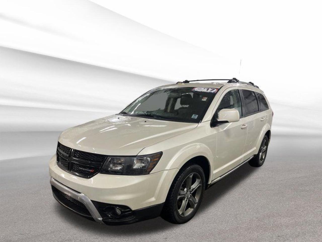 Used 2017 Dodge Journey Crossroad,leather,7 passenger,back up camera,power seats for sale in Halifax, NS