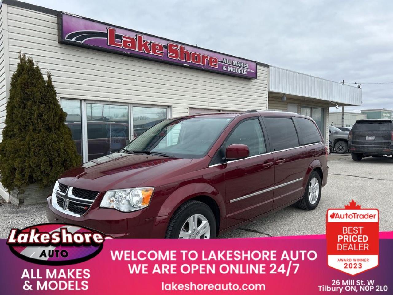 Used 2017 Dodge Grand Caravan Crew Plus for sale in Tilbury, ON