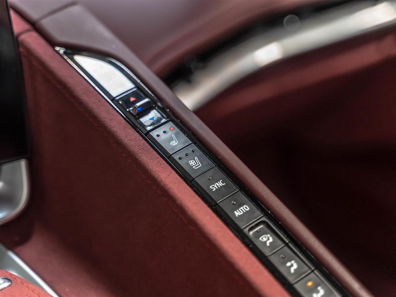2022 Chevrolet Corvette 3LT|Stingray R Appearance Pkg|Front Lift|3LT Premium Interior Photo