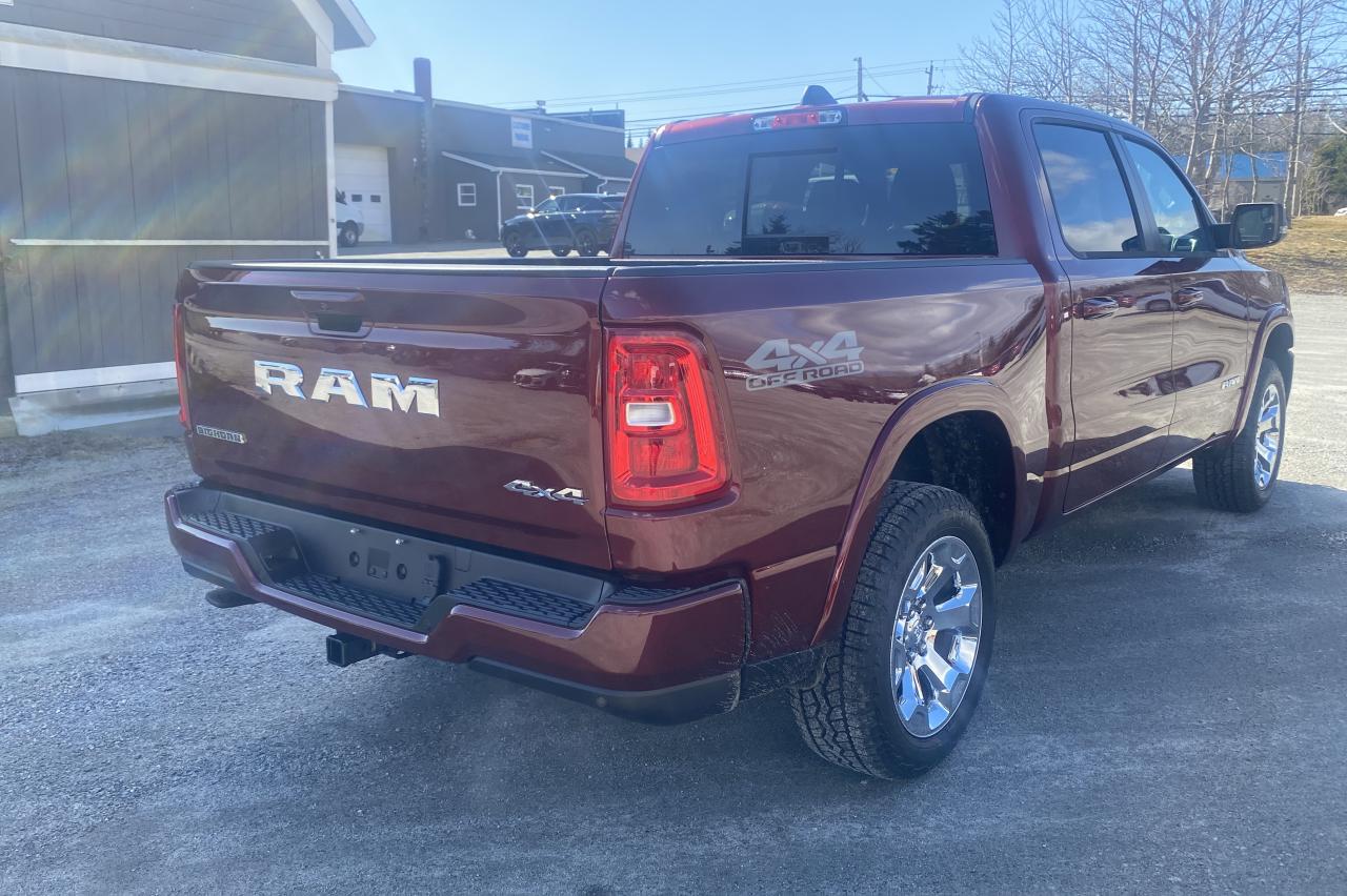 2025 RAM 1500 Big Horn 4x4 Crew Cab 5'7" Box Photo5