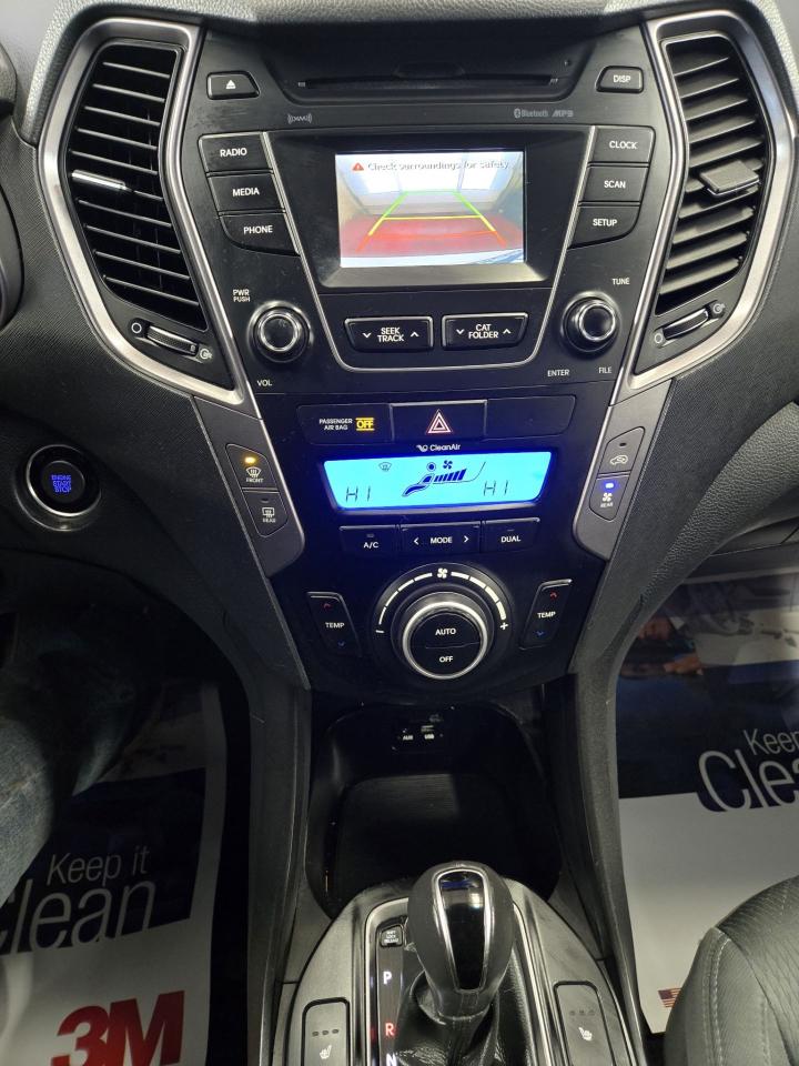 2016 Hyundai Santa Fe XL Premium - Photo #9