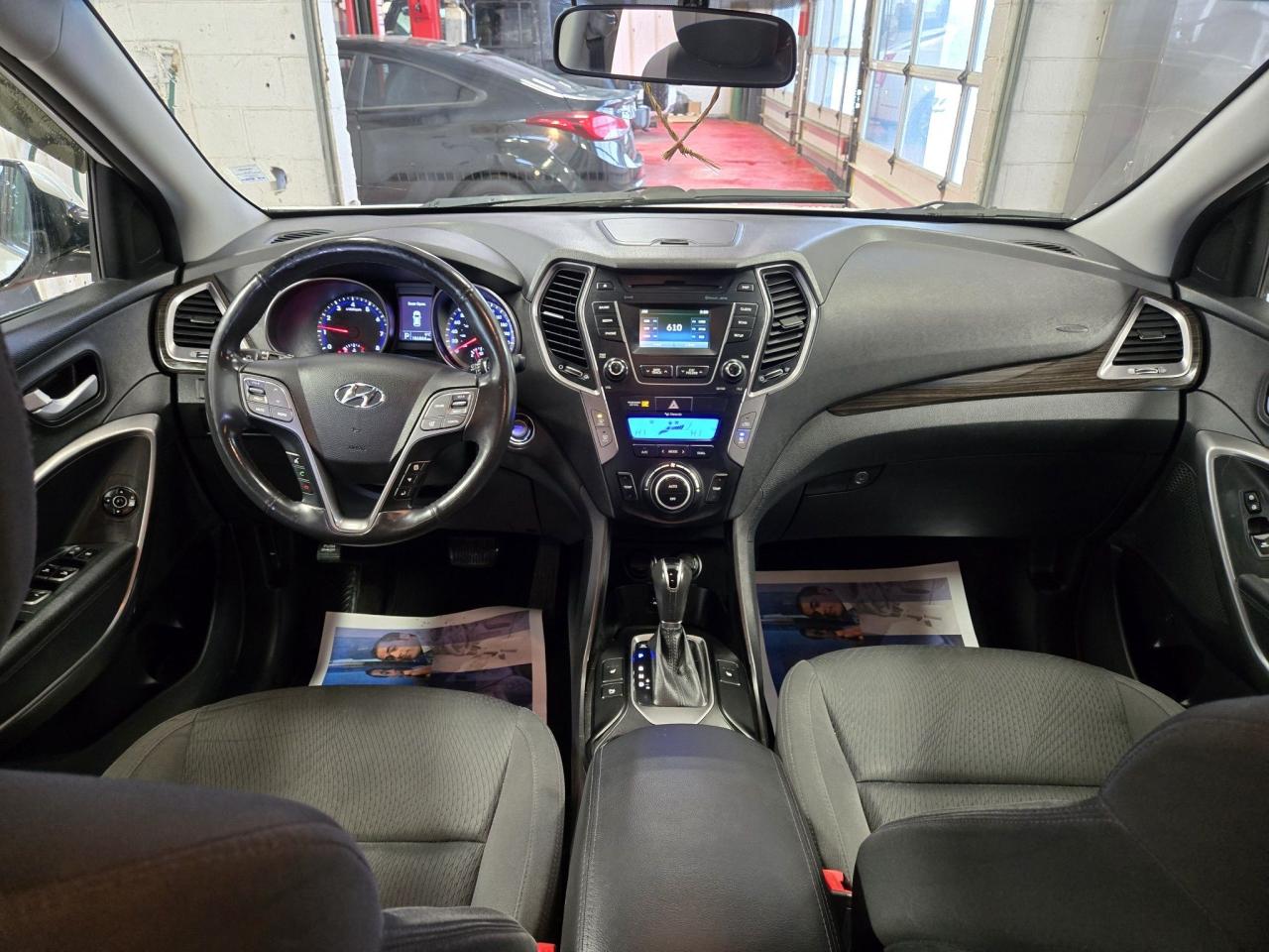2016 Hyundai Santa Fe XL Premium - Photo #7