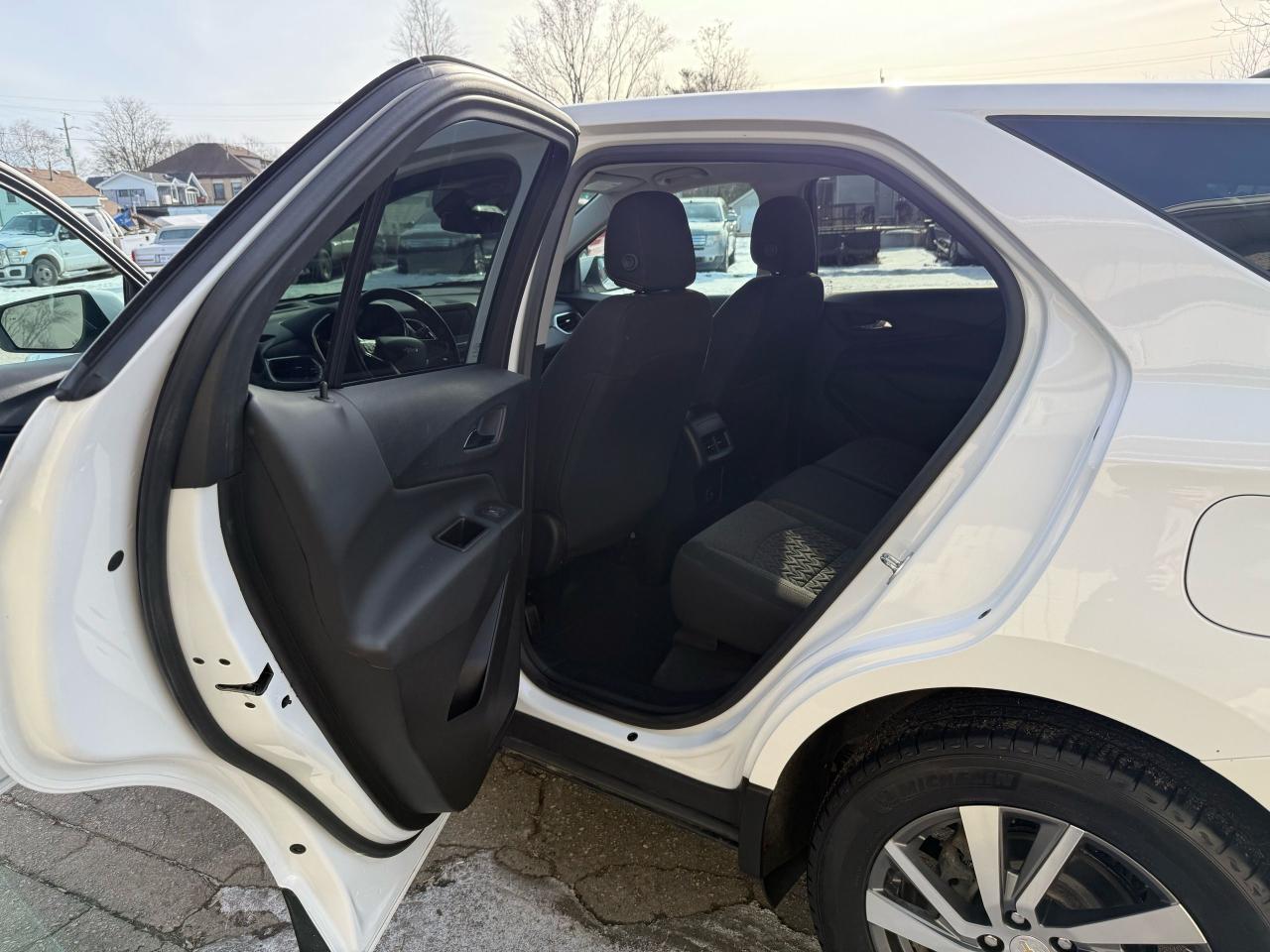 2022 Chevrolet Equinox LT - Photo #8
