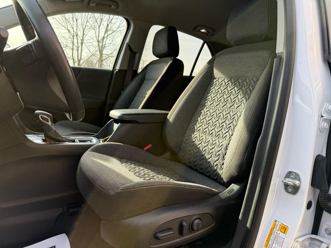2022 Chevrolet Equinox LT - Photo #6
