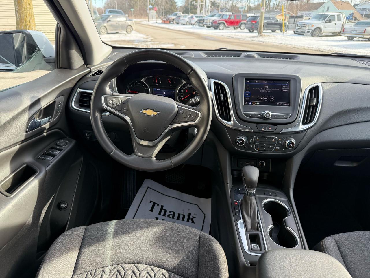 2022 Chevrolet Equinox LT - Photo #9