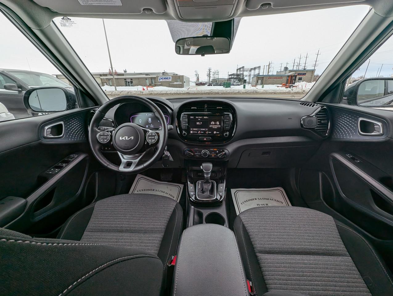 2023 Kia Soul EX - Photo #8