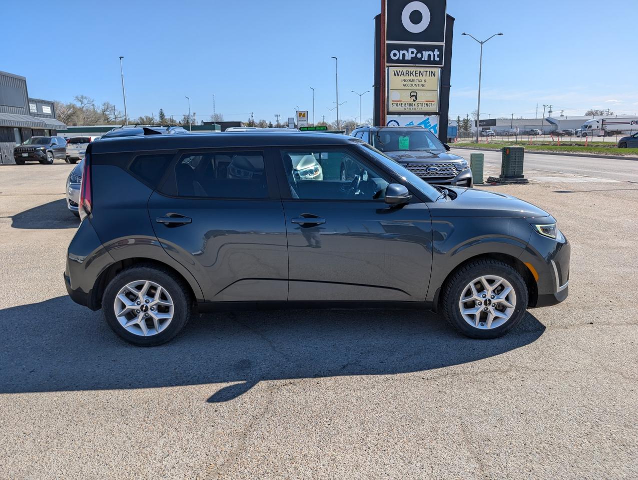 2023 Kia Soul EX | No Accidents | CarPlay | Adaptive Cruise - Photo #3