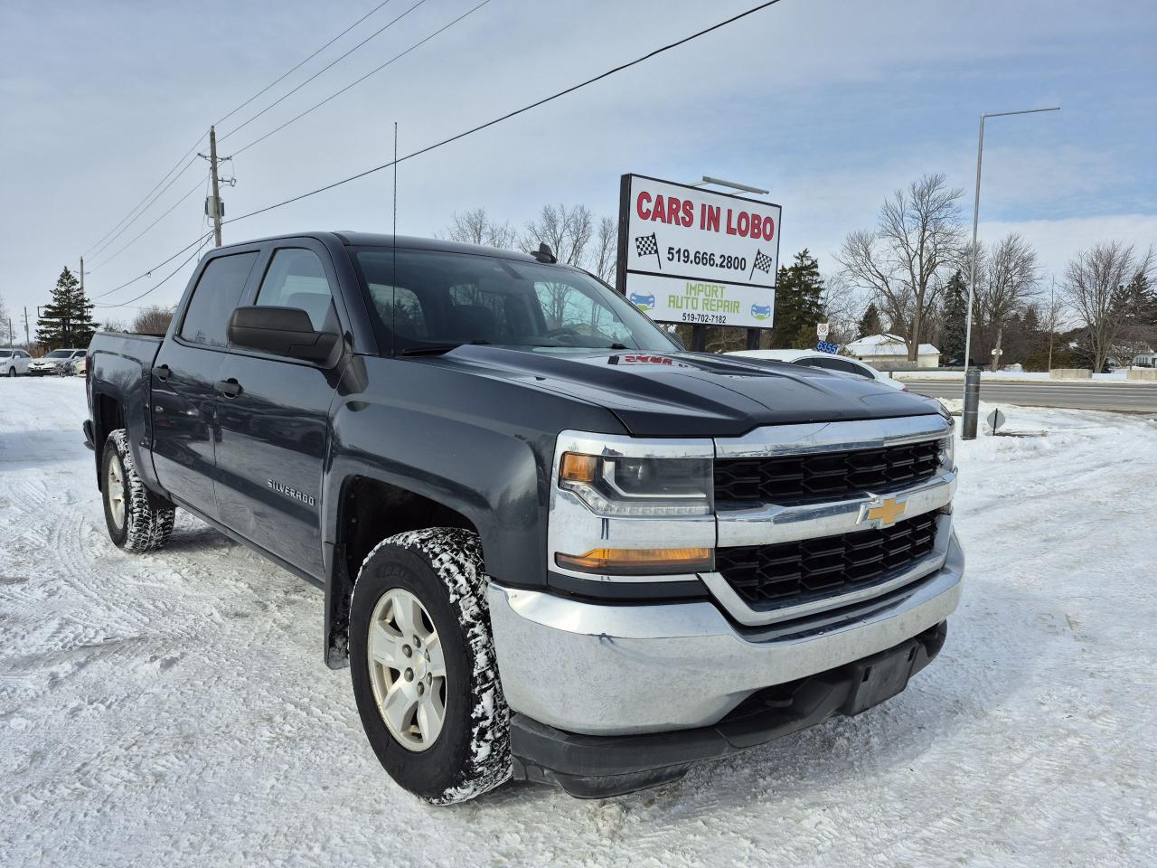 Used 2018 Chevrolet Silverado 1500 Crew Cab 4x4 5.3L V8 for sale in Komoka, ON