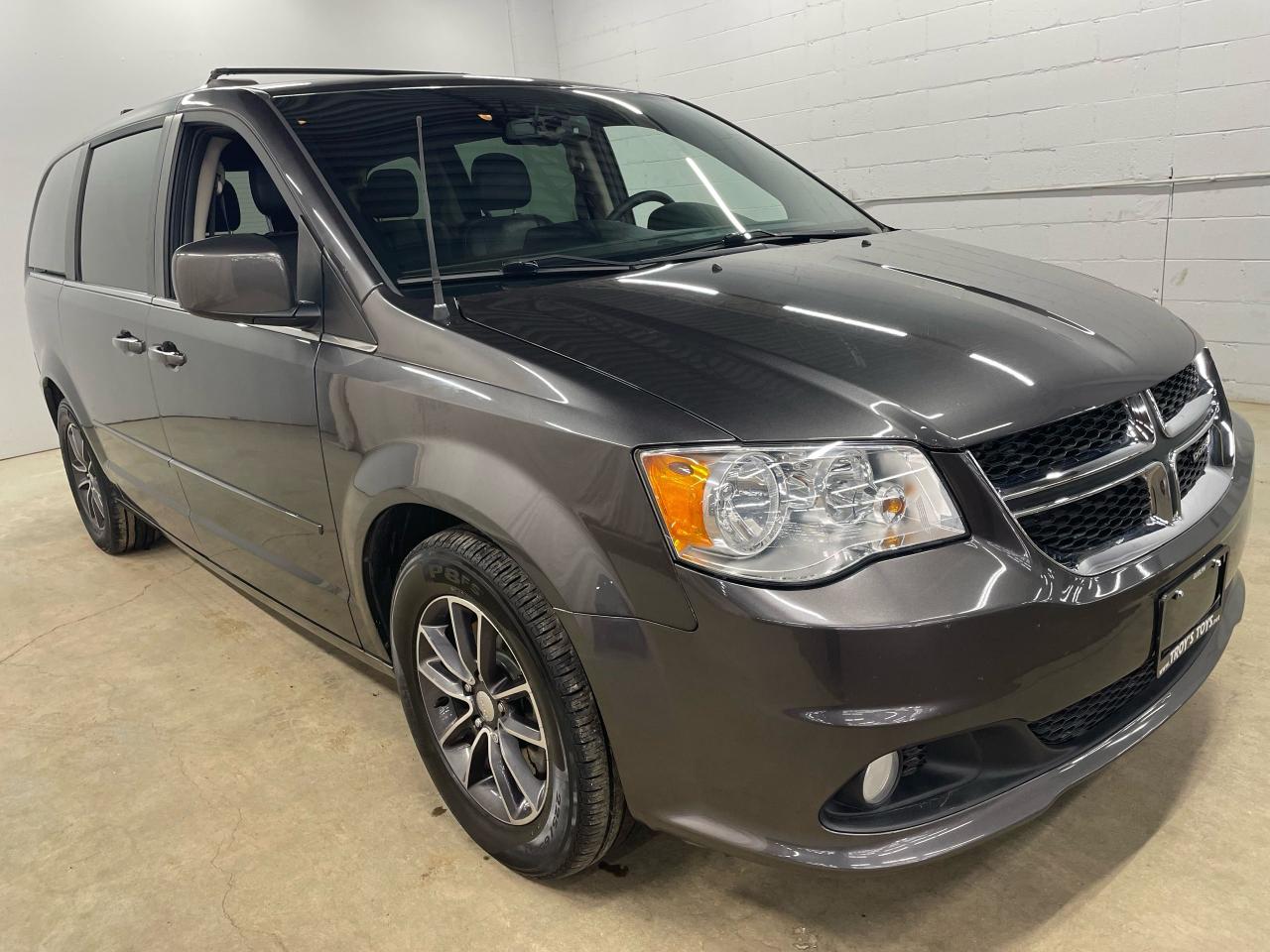 Used 2016 Dodge Grand Caravan SXT Premium Plus for sale in Guelph, ON