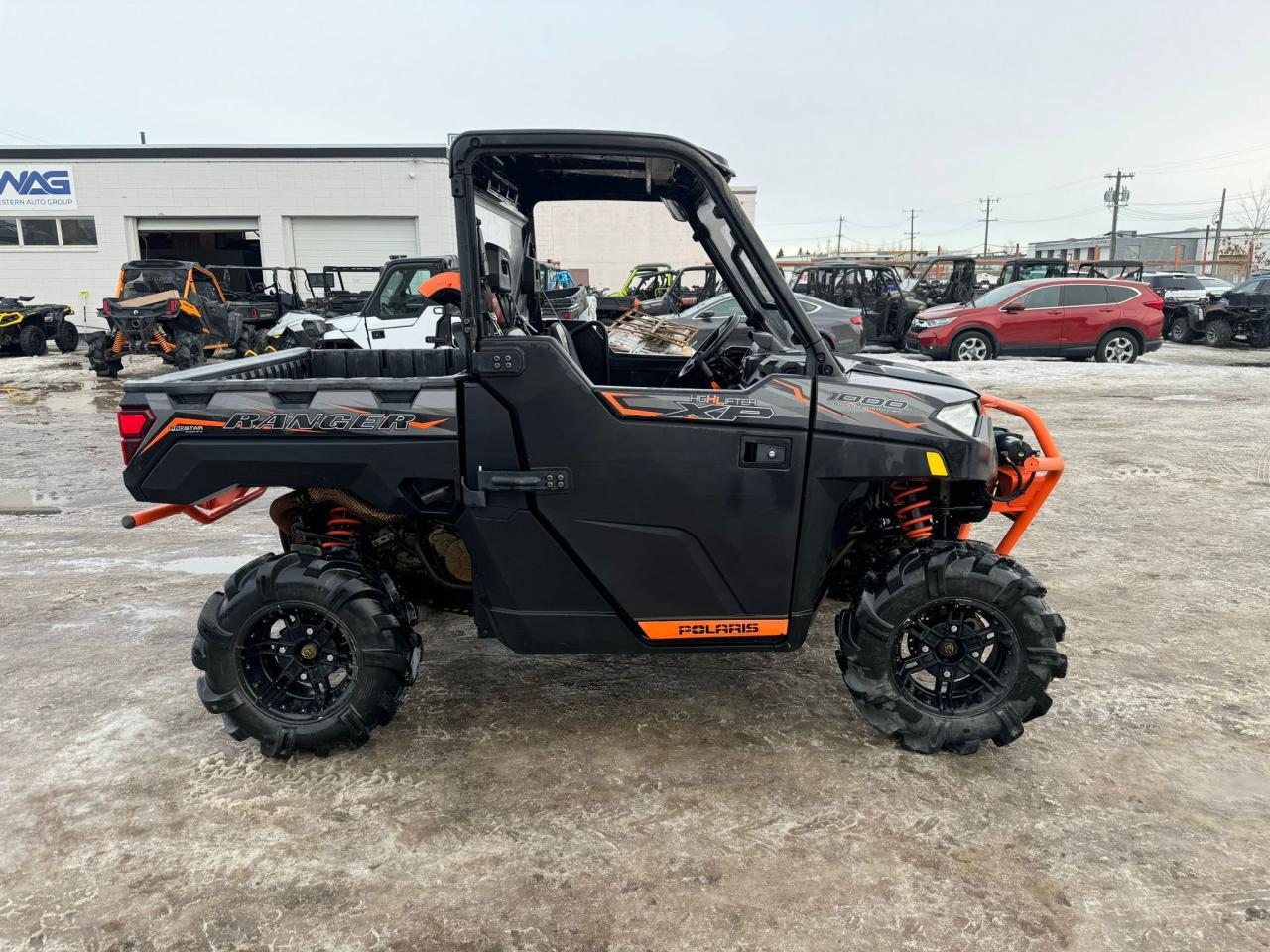 2019 Polaris Ranger 1000 XP $117 B/W - Photo #3