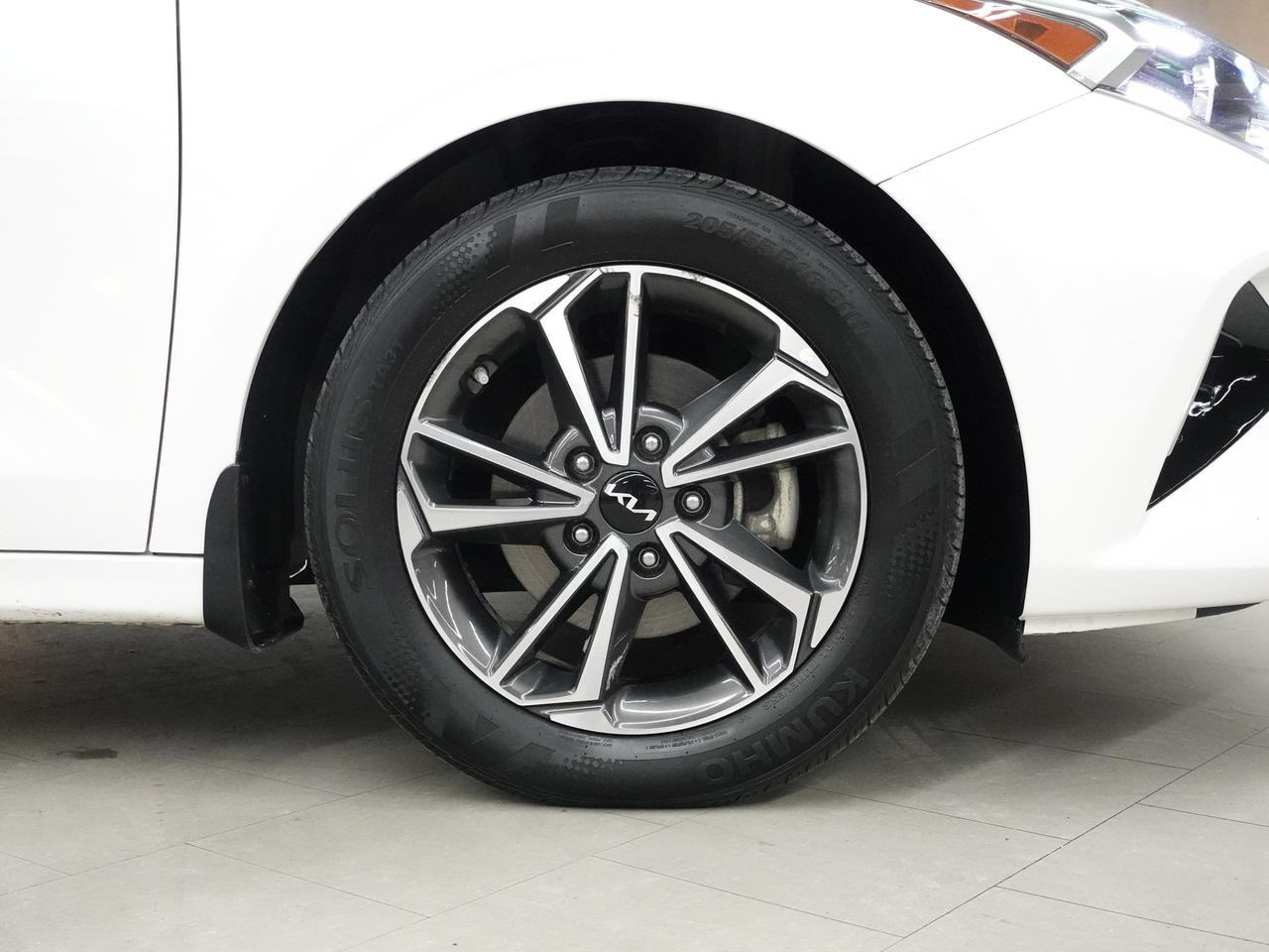 2022 Kia Forte EX | LaneDep | BSM | Heated Seats | CarPlay Photo