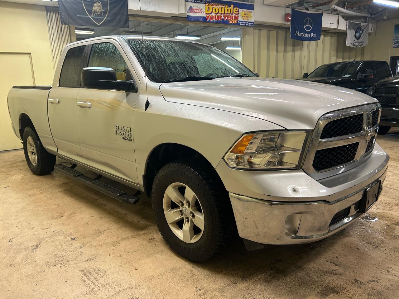 2019 RAM 1500 Classic SLT - Photo #6
